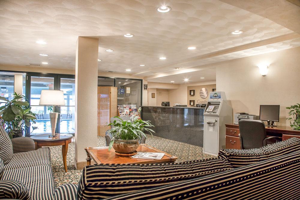 Comfort Inn At Newport Beach Middletown Exteriör bild